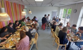 Moslunch.jpg